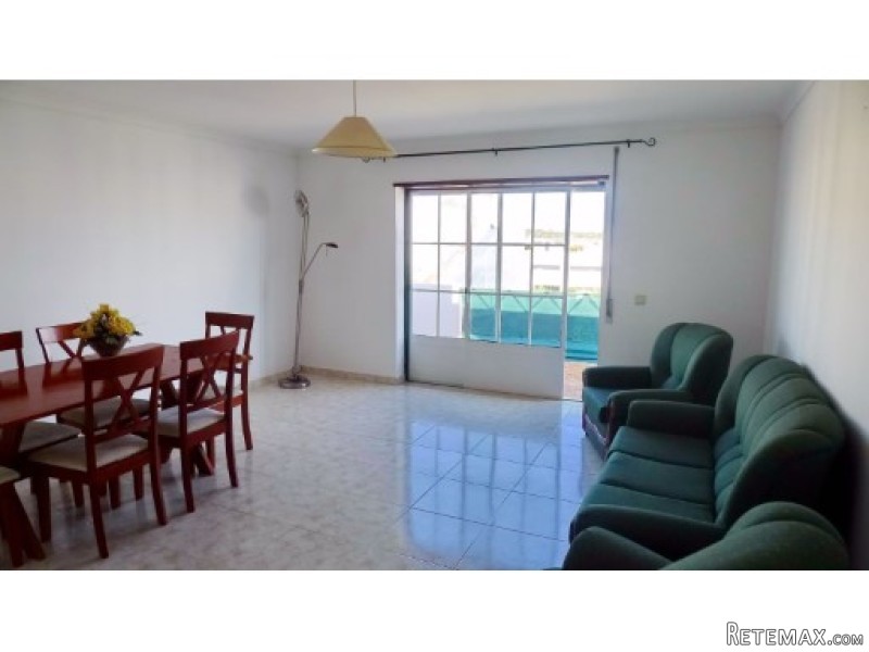 First Floor Two Bedroom Apartment With.. - 2