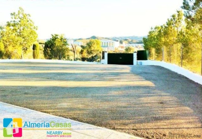 Villa For Sale In Partaloa - 2