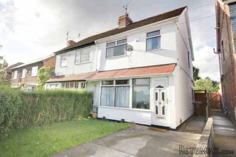 3 bedroom, Semi-detached House house..
