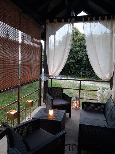 Zagreb, Stenjevec, 250m2 vrt, 93m2, vrlo ugodna obiteljska.. - 8