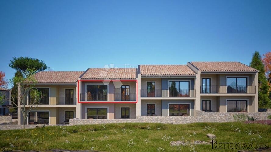 Rovinj - dvosoban stan na prvom katu na odličnoj lokaciji