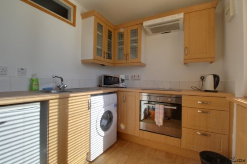 1 bedroom, Flat house for sale - 2