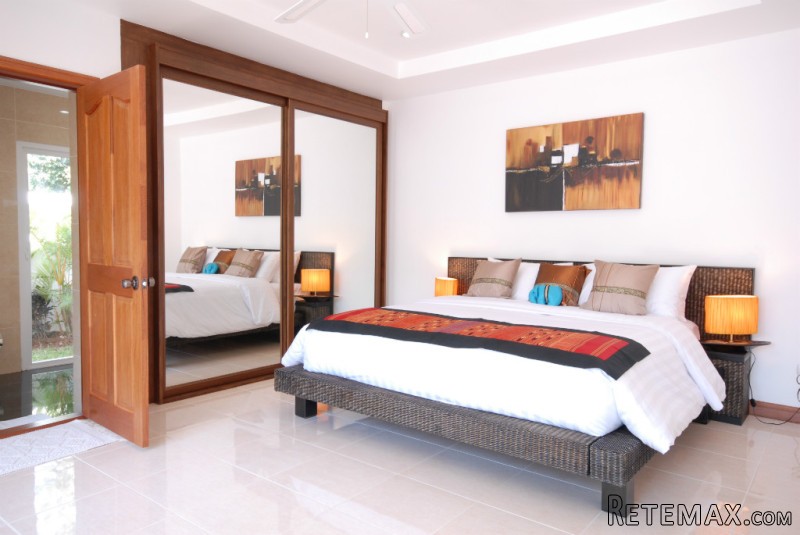 Villa Resort - 22 units of 3 &..