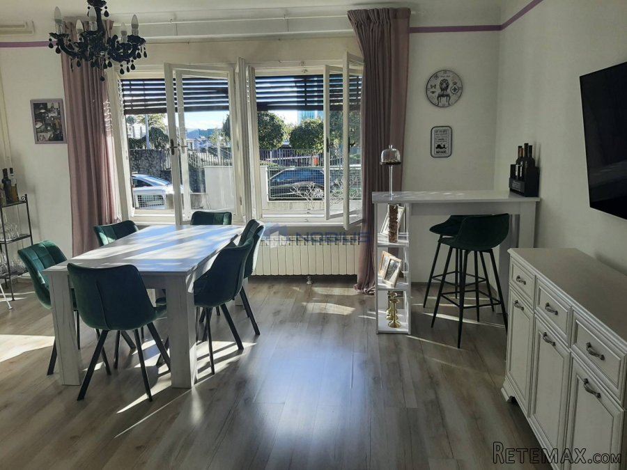 Zagreb, Stenjevec, 250m2 vrt, 93m2, vrlo ugodna obiteljska.. - 10