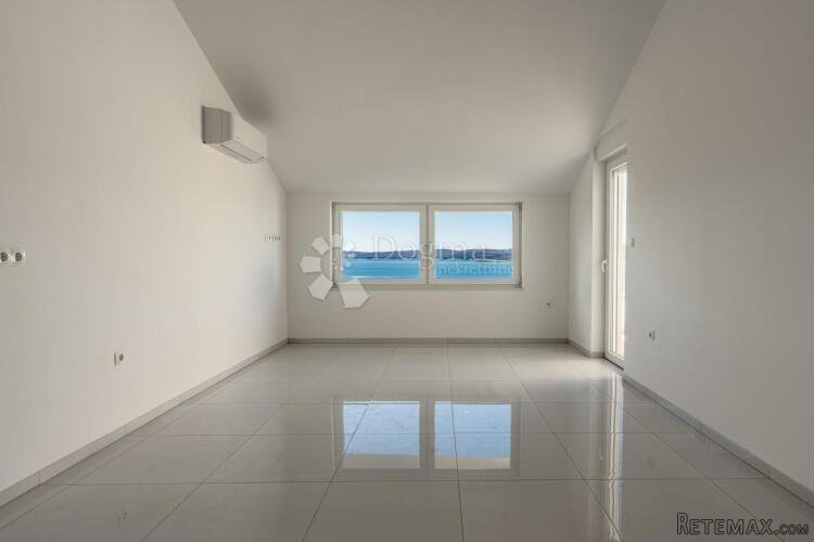 Apartman u blizini mora sa prekrasnim pogledom - 2