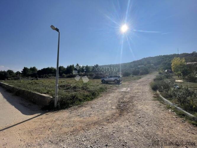 BILICE KOD ŠIBENIKA GRAĐEVINSKO ZEMLJIŠTE 5000 m2 - 3