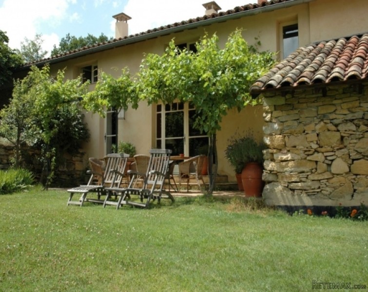 Small Country Estate, 2 Houses, 10.. - 2