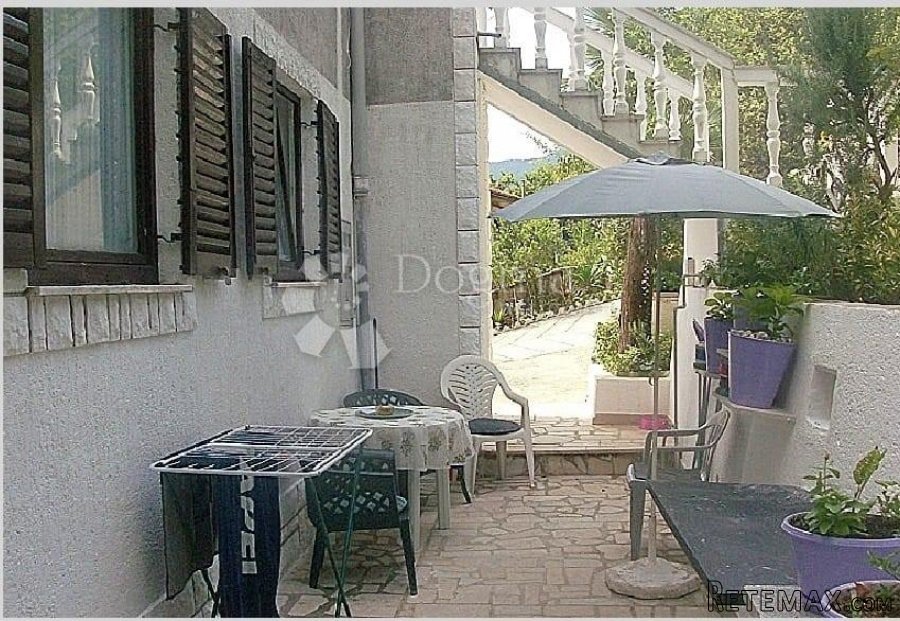 OPATIJA, IKA 2SKL stan površine 79m2 na odličnoj lokaciji s