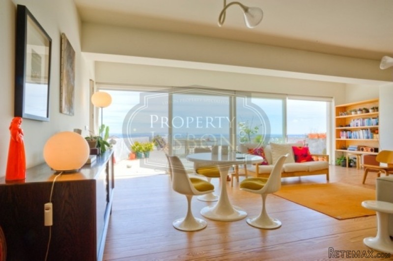 Alfama/castle - 100sqm terrace ! Simply..