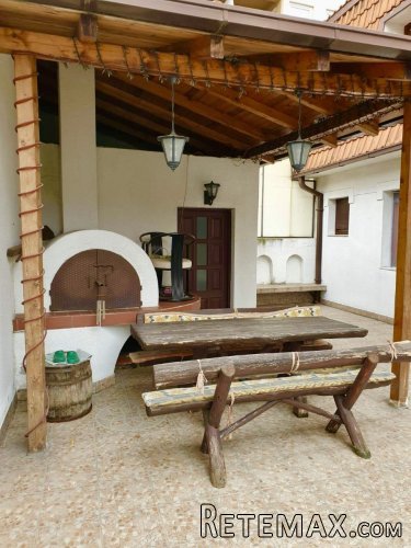 Prodaja Kuce 542m2,3.6ari,uknjizena 1/1,useljiva,Djeram pijaca - 8