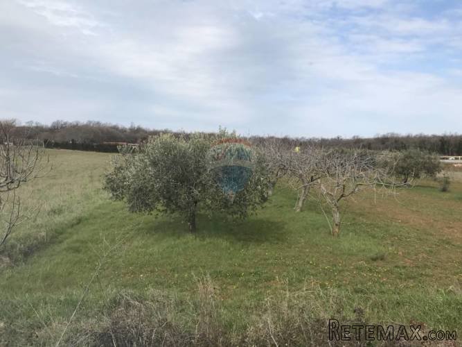 Građevinsko zemljište nedaleko od mora - 3