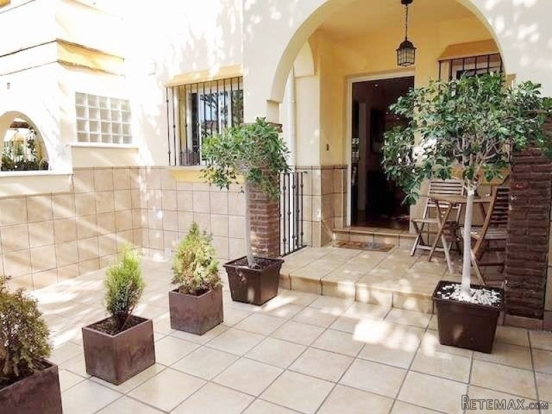 4 Bedrooms - Townhouse - Malaga - For..