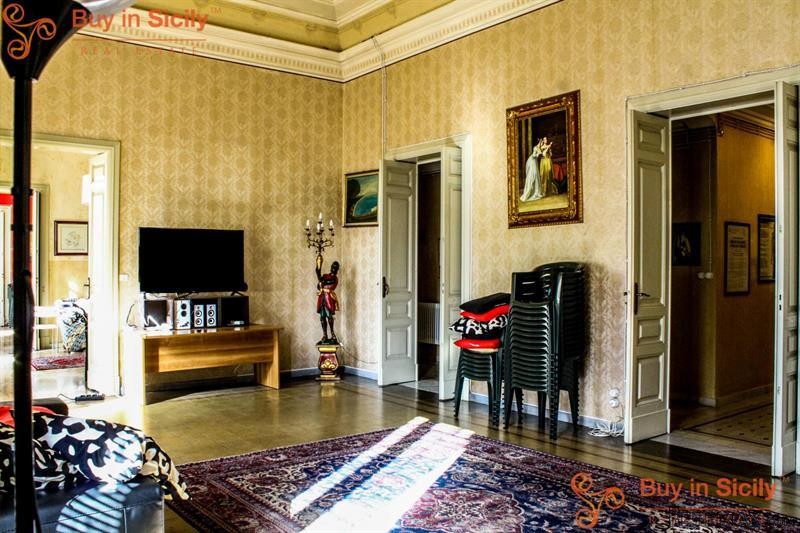 3 bedroom Apartment For Sale: Catania.. - 2
