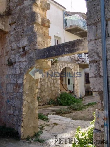 Vis - Kut, kuća 158 m2 s 139 m2 vrta - 7