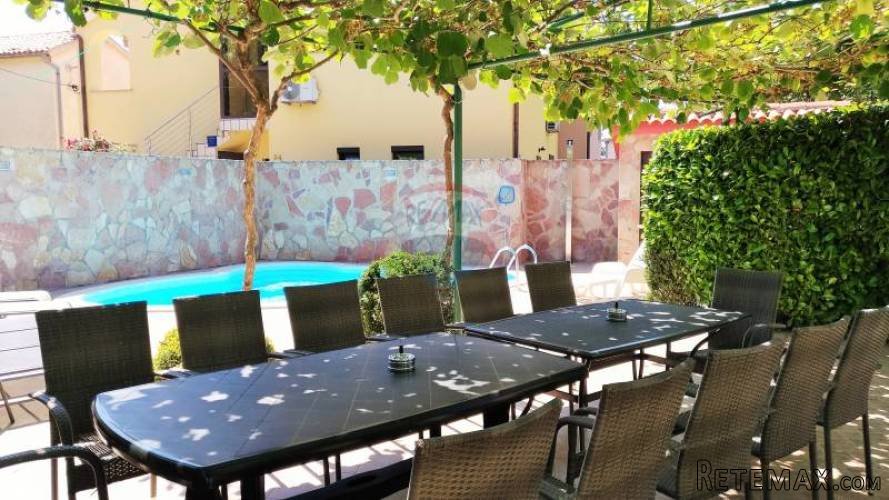 Istra, Peroj, dvije kuće sa bazenom - 4