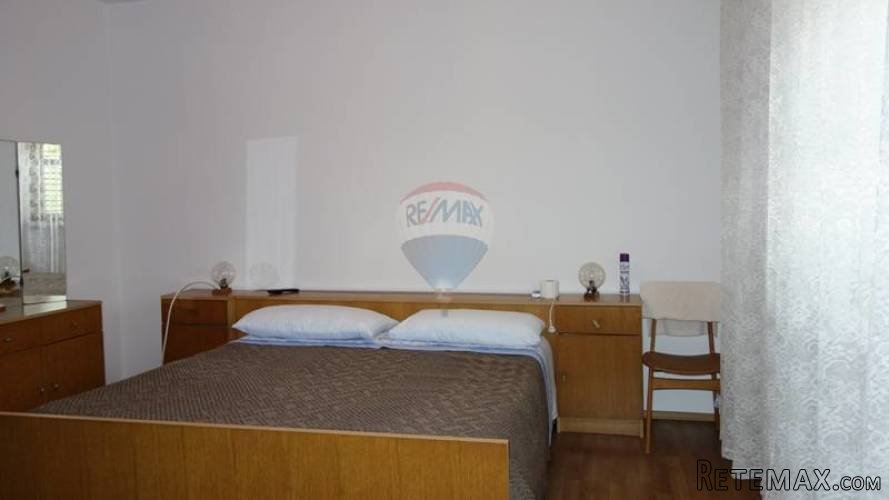 BARBAN okolica, kamena kuća u nizu - 5