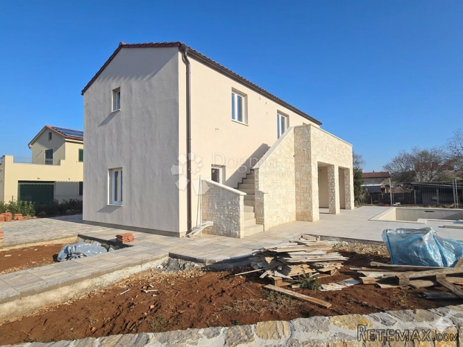 Krk – Sveti Anton, nova kuća s bazenom i 4 spavaće sobe - 2