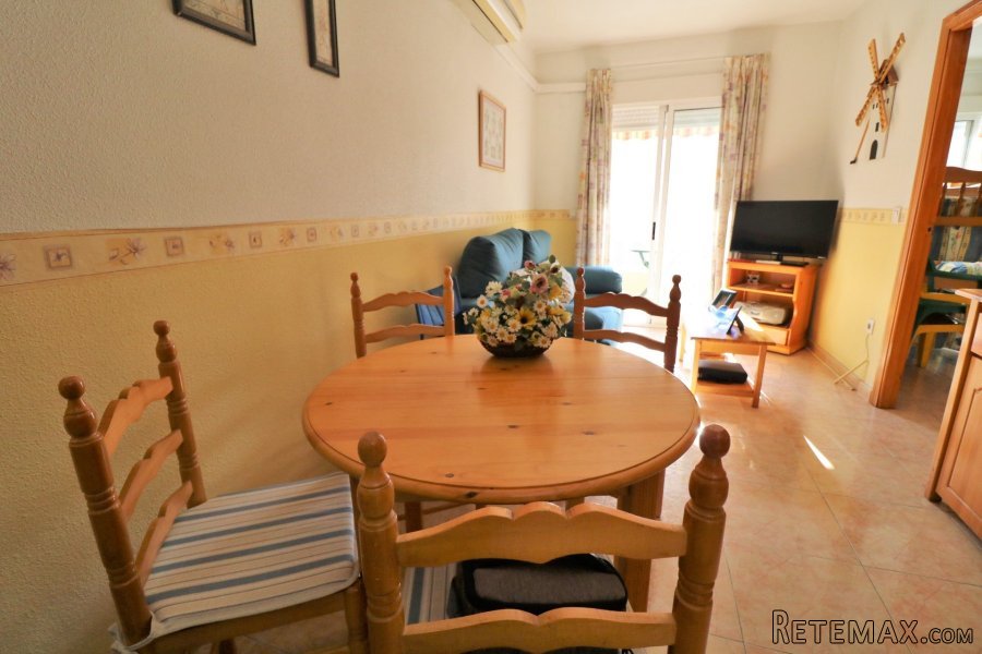 Apartamento en Torrevieja, zona Puerto. Ubicado en un.. - 3