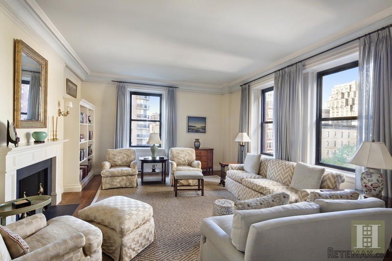 3 bedroom Apartment For Sale: 210 WEST..