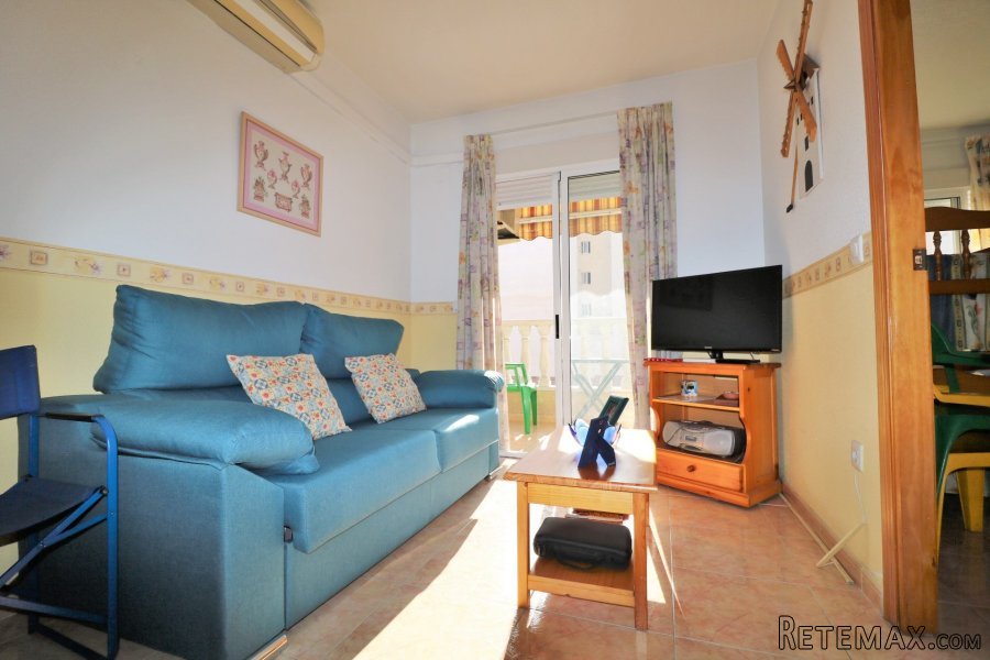 Apartamento en Torrevieja, zona Puerto. Ubicado en un.. - 4