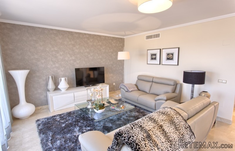 3 bedroom property near Casares Playa.. - 2