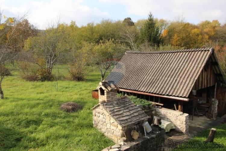 Starina za adaptaciju sa 12 000m2 okućnice - 5