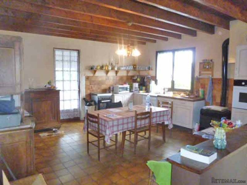 4 Bed Stone House In The.. - 2