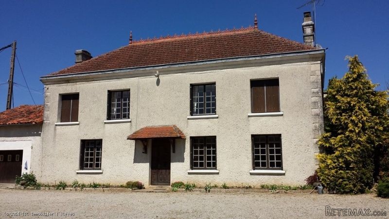 Beautiful Maison de Maitre With Large..