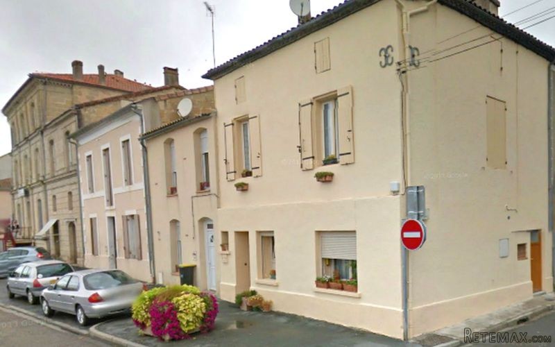A 3 Bedroomed Town House In Good..