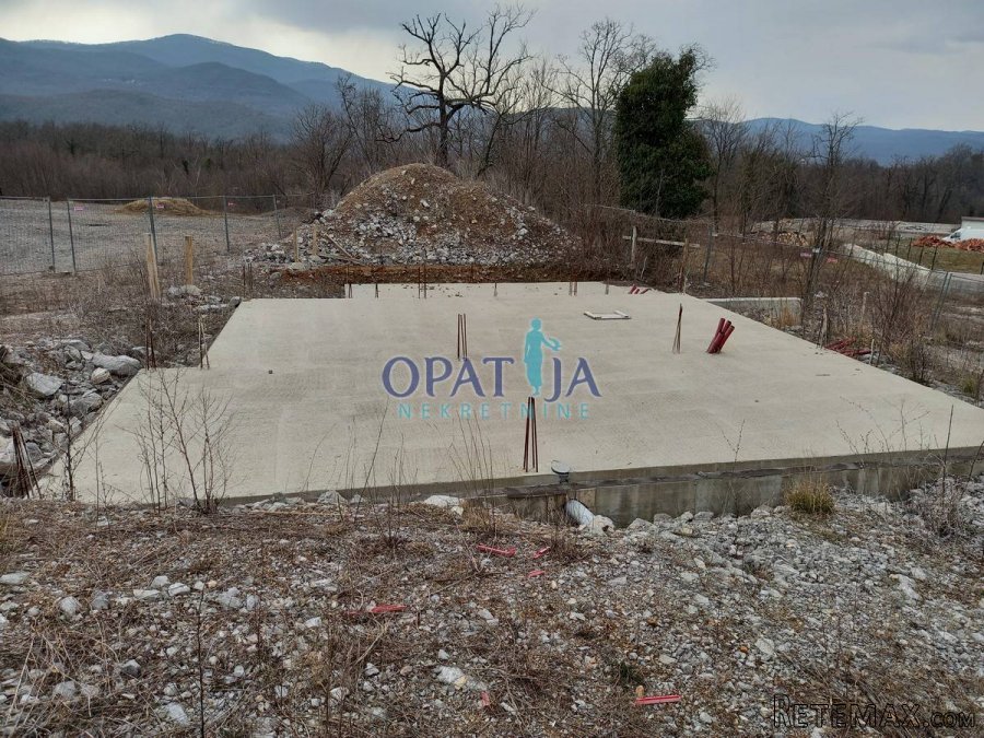 Matulji- okolica- zemljište za dvojnu kuću sa 6 stanova - 4