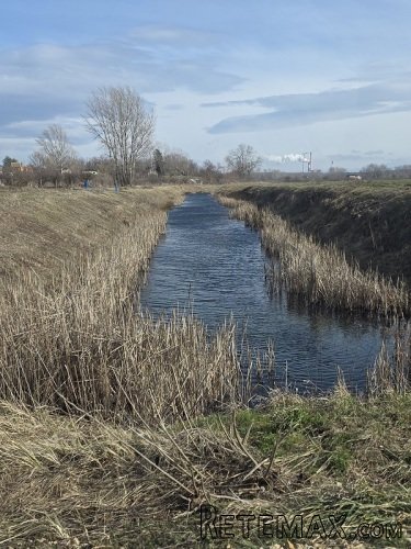 Zemljište na prodaju/zakup - Plac na Dunavu idealan za vikendice - 8