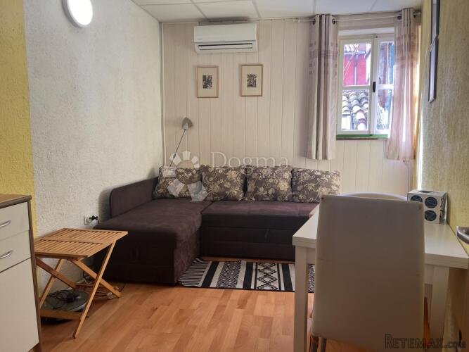 Rovinj - stan u staroj jezgri grada - 2