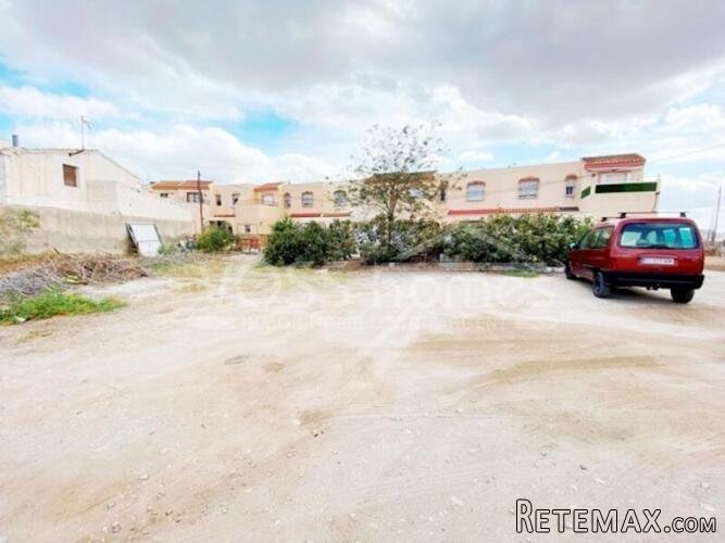 NEW TO VOSS HOMES - Urban building plot of 400m2 on the.. - 5