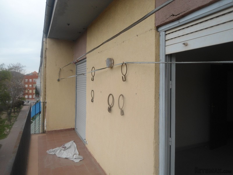 4 bedroom, 2 bathroom Apartment, (build.. - 2