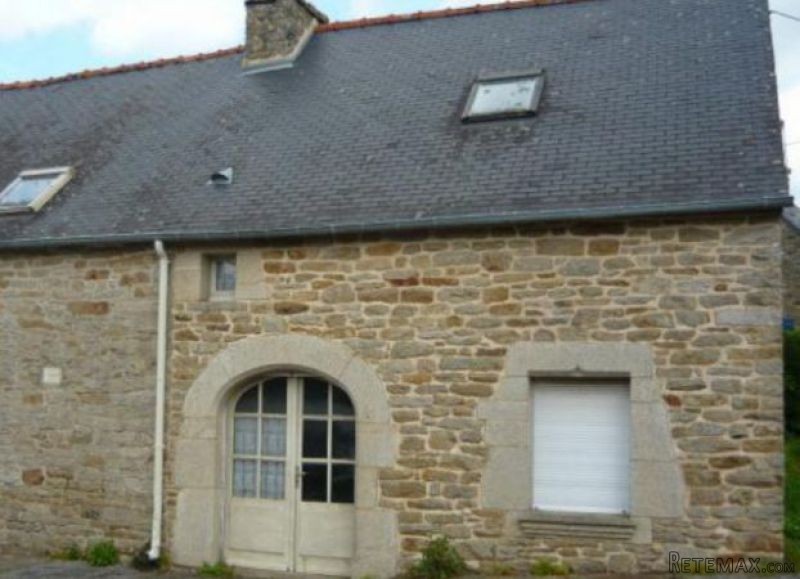 House to Renovate with Services at the..