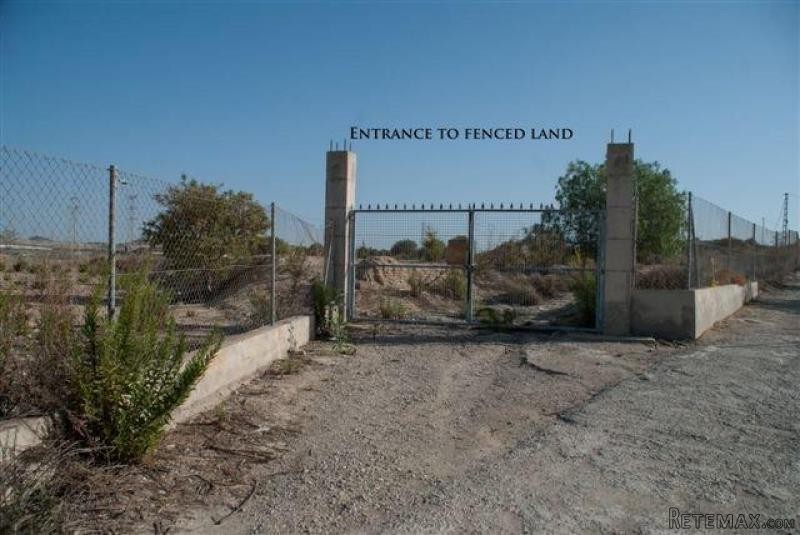 Ref.300003 . Plot - Sales - Turre ....