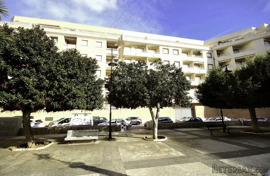 Soleado apartamento de 1 dormitorio y 1 baño en..