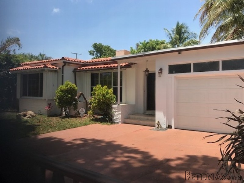 3 bedroom House For Sale: 2360 Alton Rd - 2