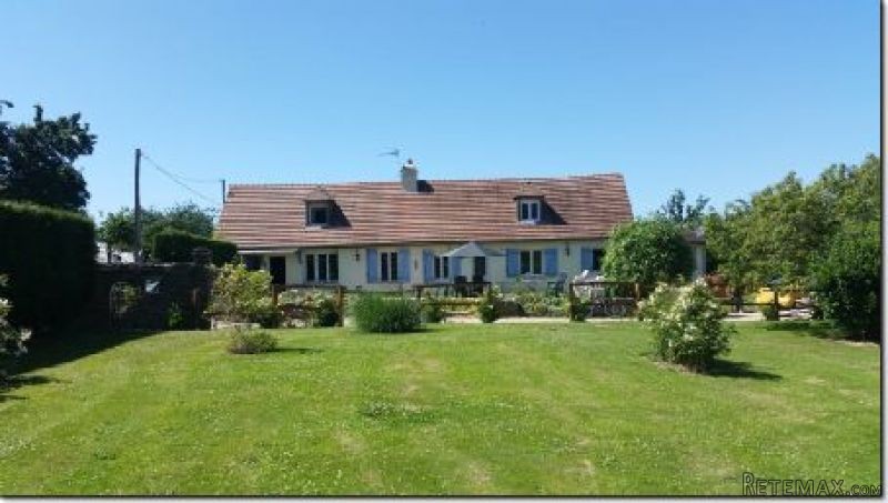 Nice Rural House with Landscaped Garden - 2