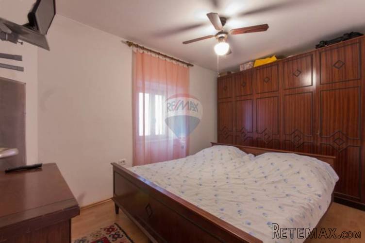 Buje, Renovirana kuća u centru, 145 m2 - 3