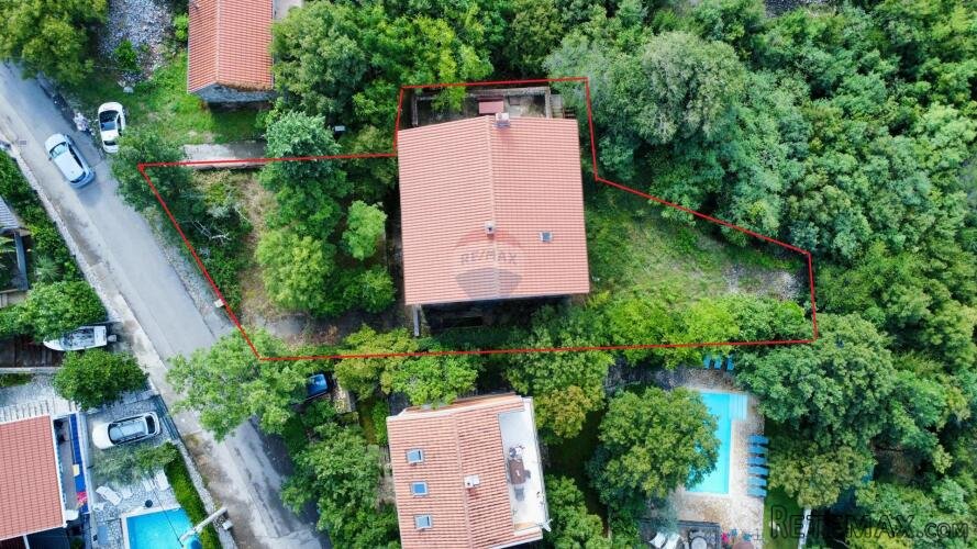 Crikvenica - Jadranovo, kuća s dva stana 270m2 - 3