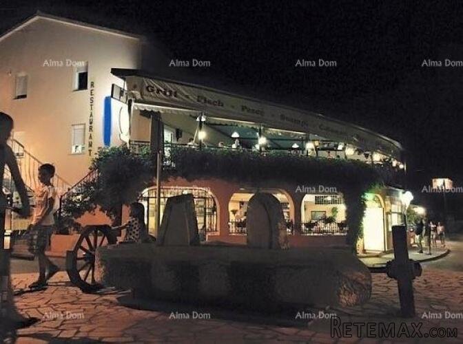 Prodaja poslovno-stambenog objekta (kuća i restoran) u.. - 4