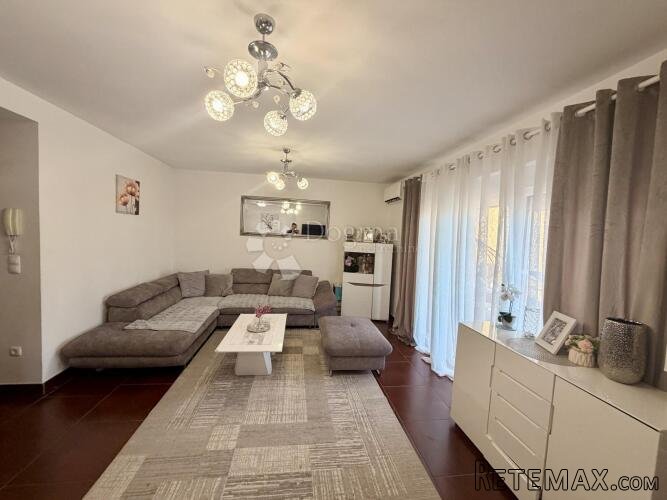Crikvenica apartman 72m2 u novijoj gradnji