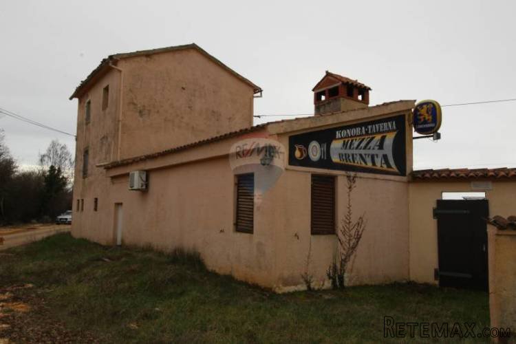 Kuća s ugostiteljskim objektom nedaleko od Poreča - 3