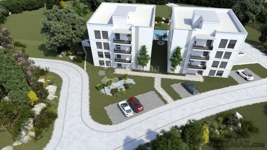 PRIMOŠTEN, Jednosoban stan u novogradnji sa zajedničkim baze