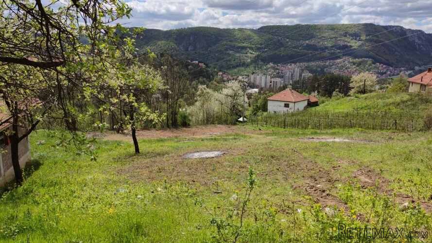 Prodajem plac Uzice - 6