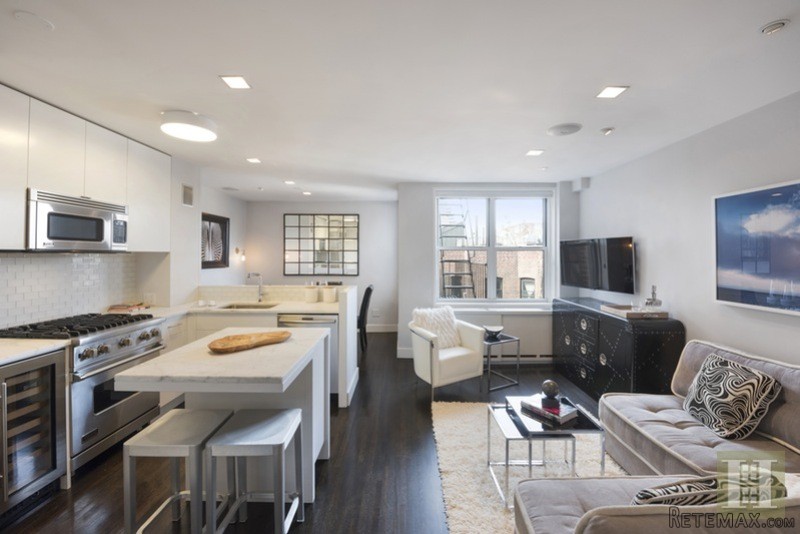 2 bedroom Apartment For Sale: 350..