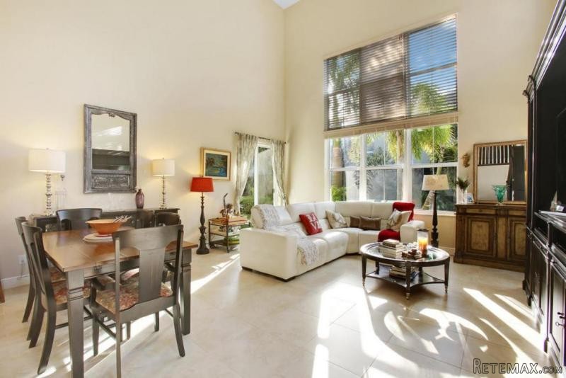 1025 Piccadilly St, Palm Beach Gardens.. - 2