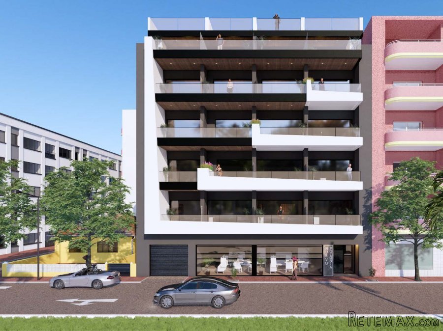 Apartamentos de obra nueva en el centro de Torrevieja, a..