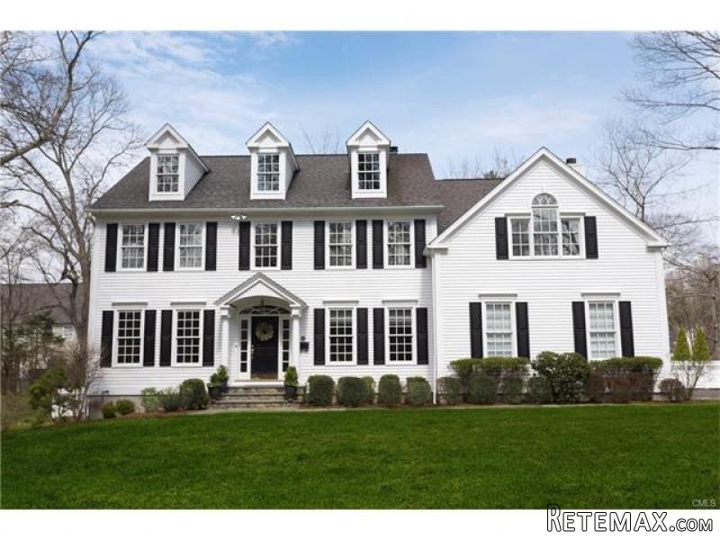 4 bedroom House For Sale: 95 DOUGLAS..